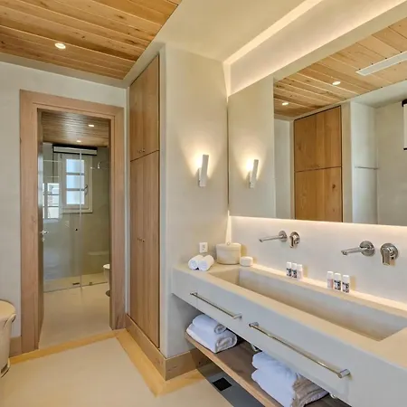 With Style Pool Villa